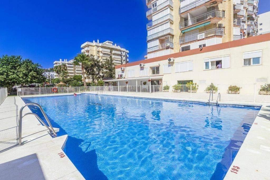 And Cozy At The Beachfront Benalmadena