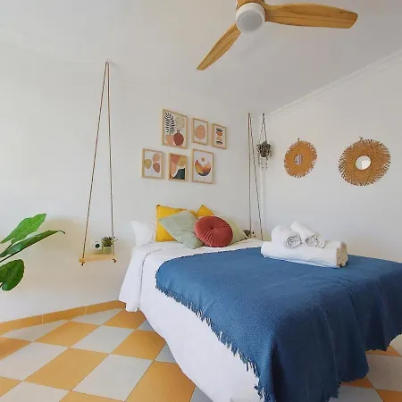 Nice And Cozy Studio At The Beachfront Benalmádena Buitenkant foto
