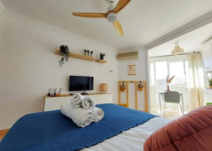 Nice And Cozy Studio At The Beachfront